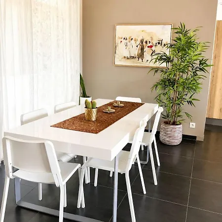 With Private Pool 3 Bedrooms Pool